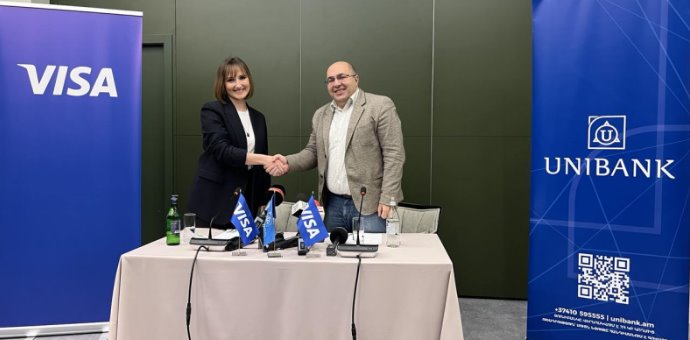 Քարոզչական արշավի երկու դեմքը